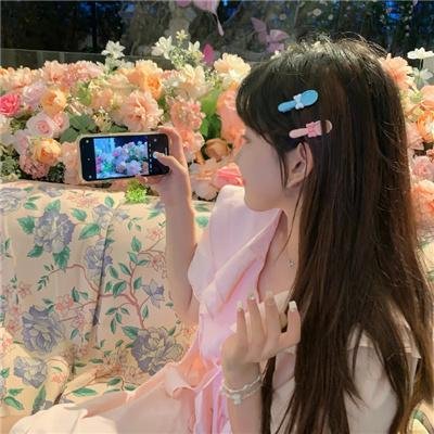 伯纳德特的真实本质