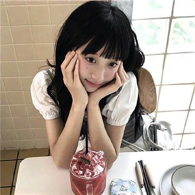 川尻小玉的懒散生活